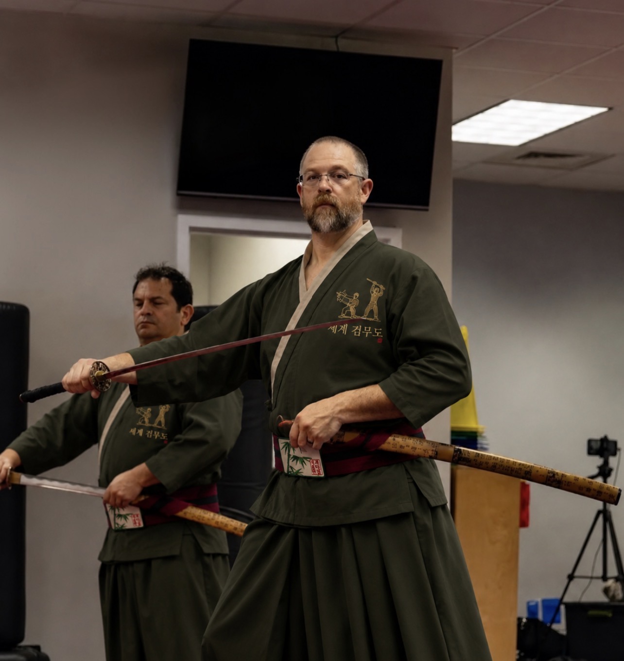 Sword focus